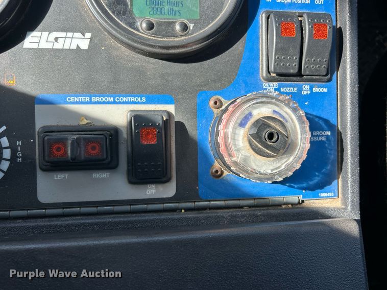 image for item EK2966 2015 Freightliner Business Class M2 street sweeper truck