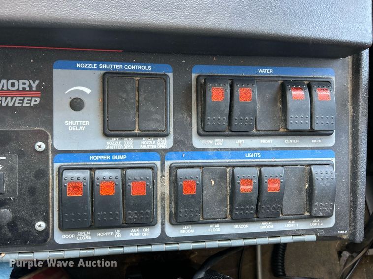 image for item EK2966 2015 Freightliner Business Class M2 street sweeper truck