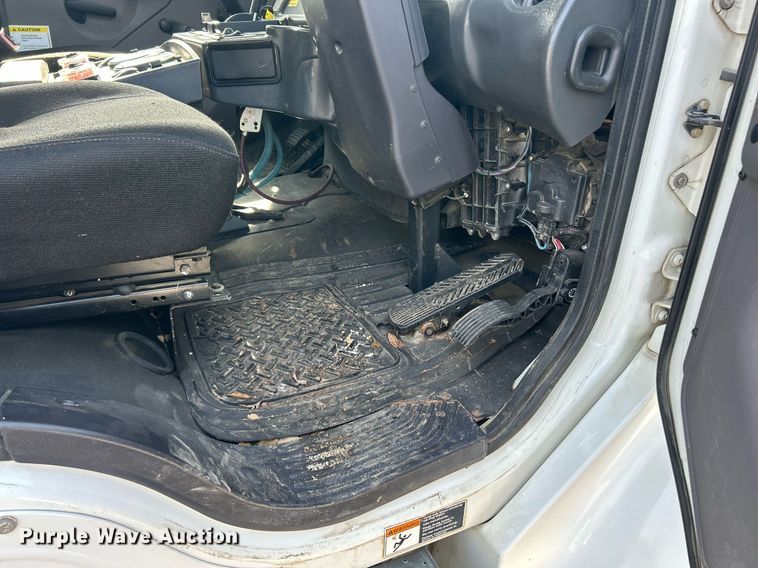 image for item EK2966 2015 Freightliner Business Class M2 street sweeper truck