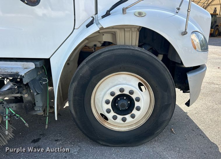 image for item EK2966 2015 Freightliner Business Class M2 street sweeper truck