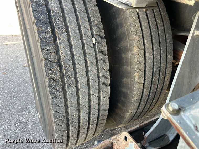 image for item EK2966 2015 Freightliner Business Class M2 street sweeper truck