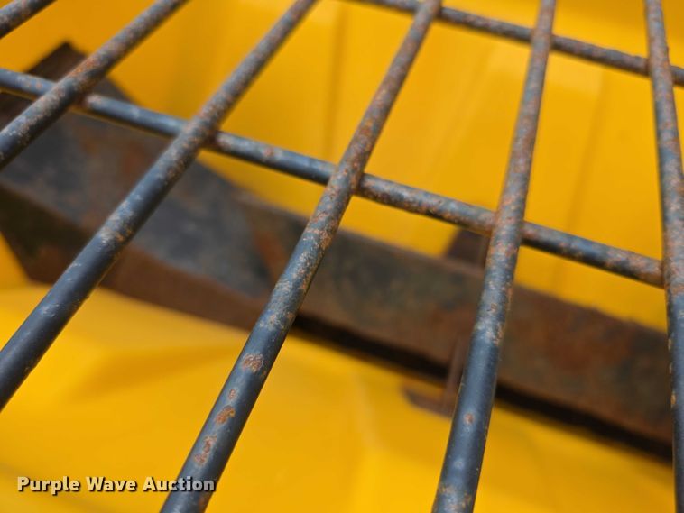 image for item EK5387 SnowEx 8500 spreader