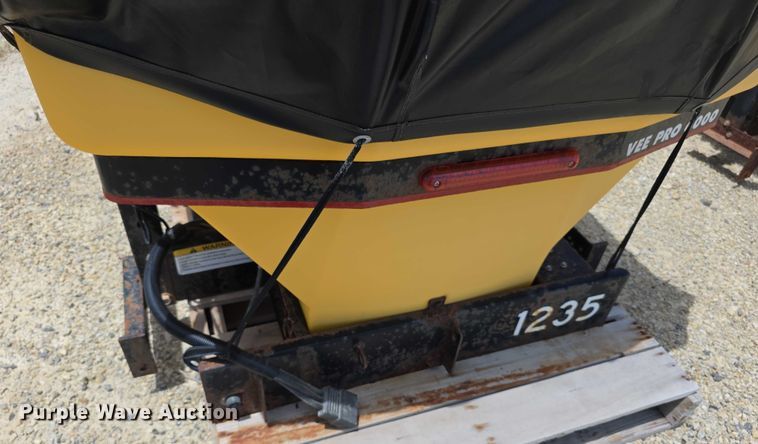 image for item EK5388 SnowEx Vee Pro 6000  spreader