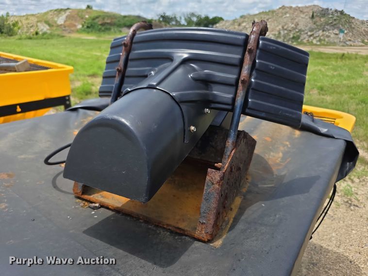 image for item EK5388 SnowEx Vee Pro 6000  spreader