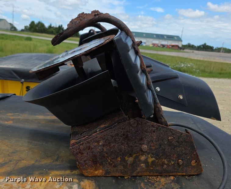 image for item EK5388 SnowEx Vee Pro 6000  spreader