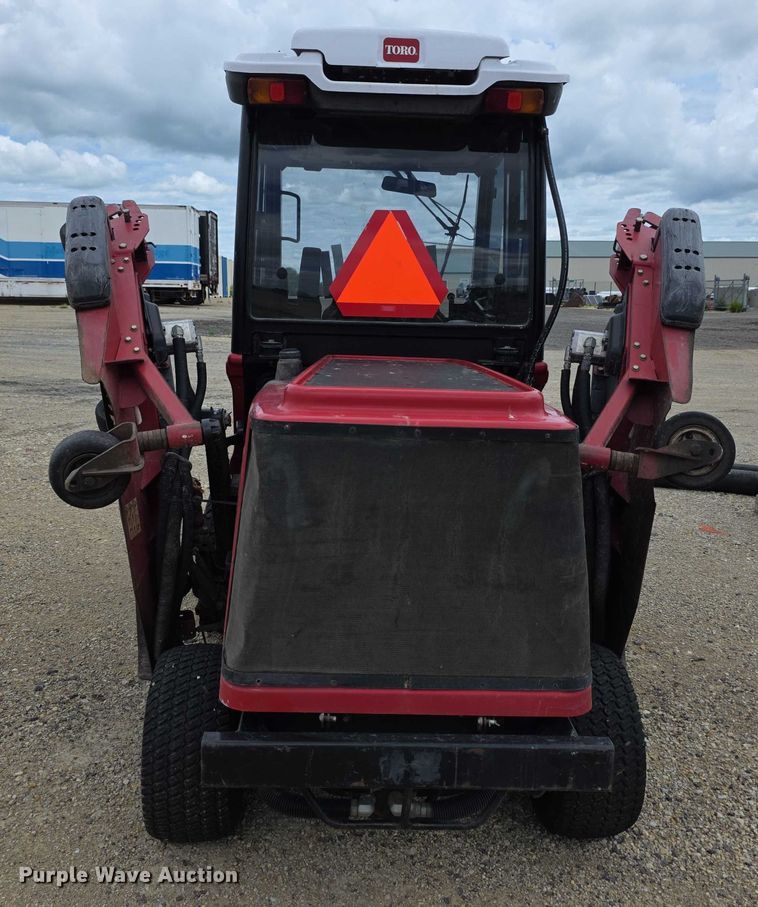 image for item EK5392 2013 Toro Groundsmaster 4010D lawn mower