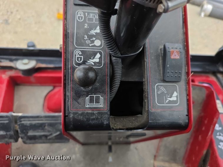 image for item EK5392 2013 Toro Groundsmaster 4010D lawn mower