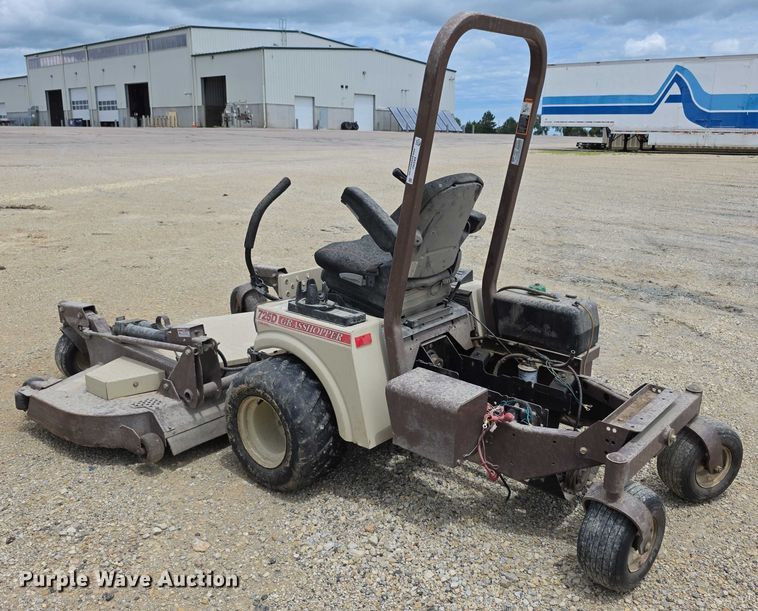 image for item EK5393 2017 Grasshopper 725D ZTR lawn mower