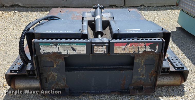 image for item EK5395 2011 Bobcat Brushcat rotary mower