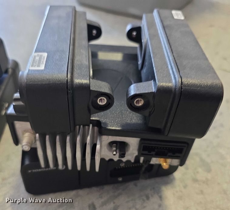 image for item EK5424 (9) UHF radios