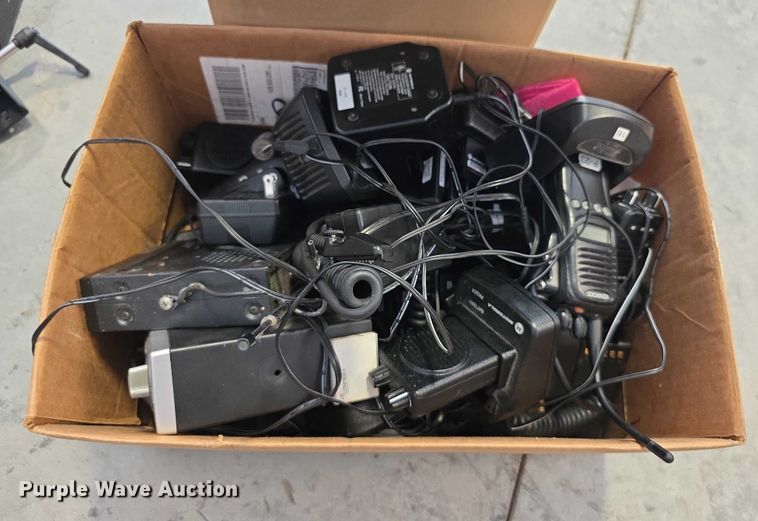 image for item EK5425 Radios