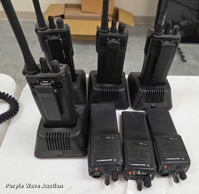 image for item EK5456 Motorola radios
