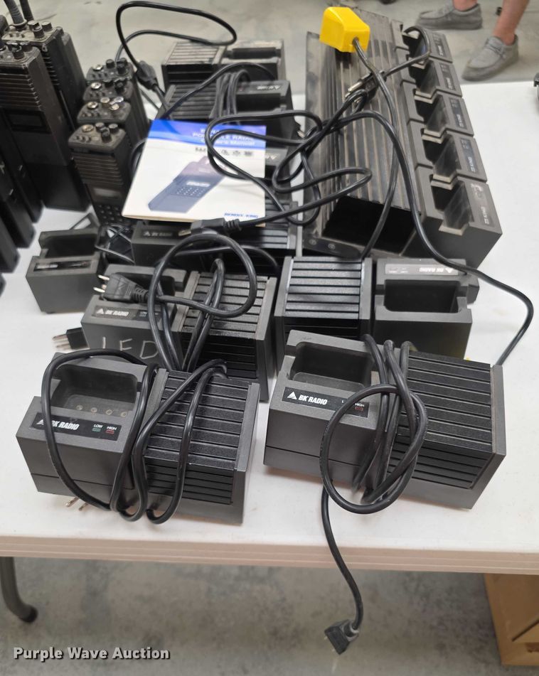 image for item EK5457 Radios