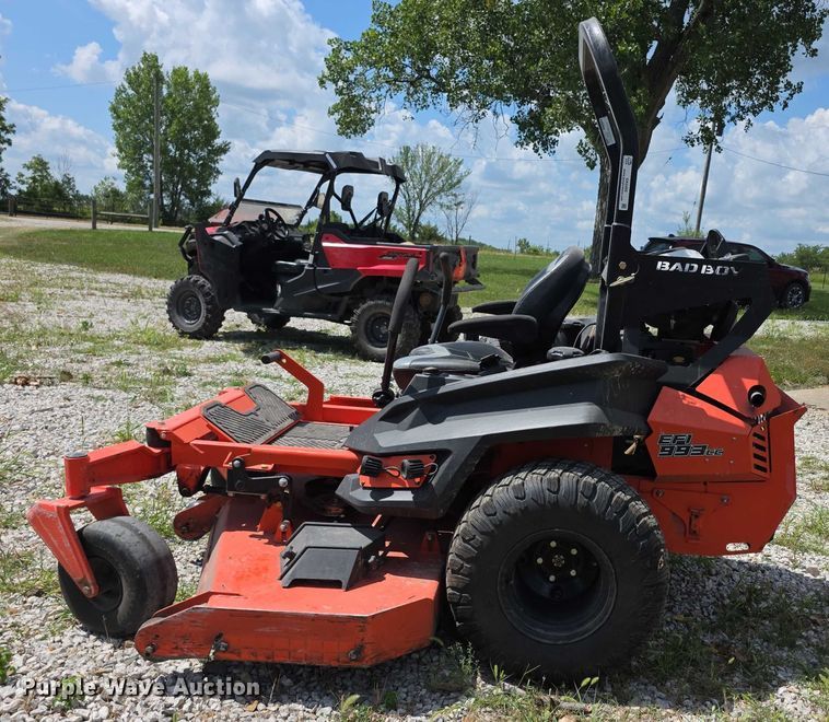 image for item EK5465 Bad Boy Renegade ZTR lawn mower