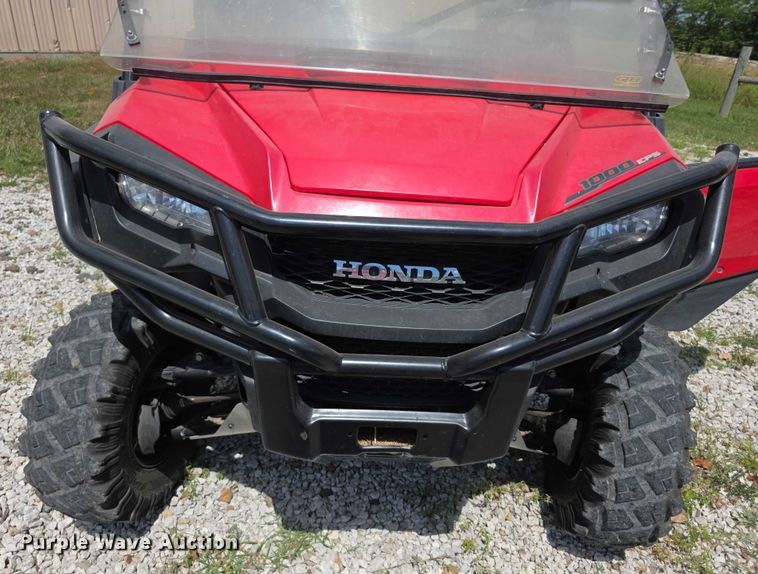 image for item EK5466 2016 honda Pioneer 1000 utility vehicle