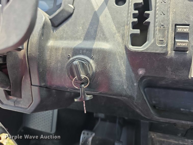 image for item EK5466 2016 honda Pioneer 1000 utility vehicle