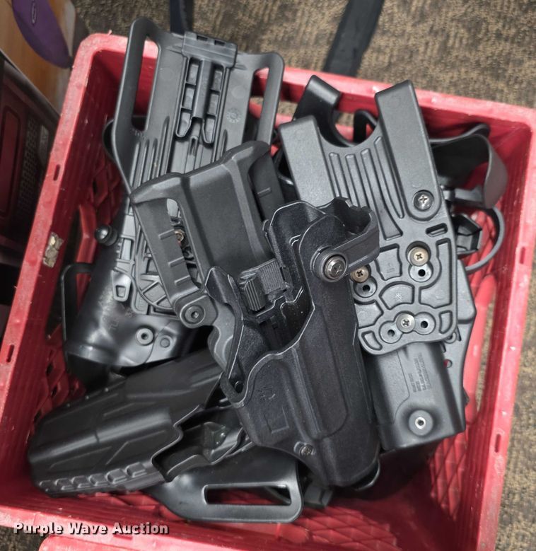 image for item EK5478 Police equipment