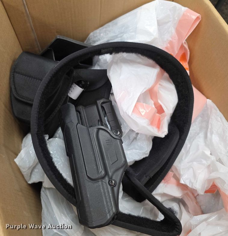 image for item EK5478 Police equipment