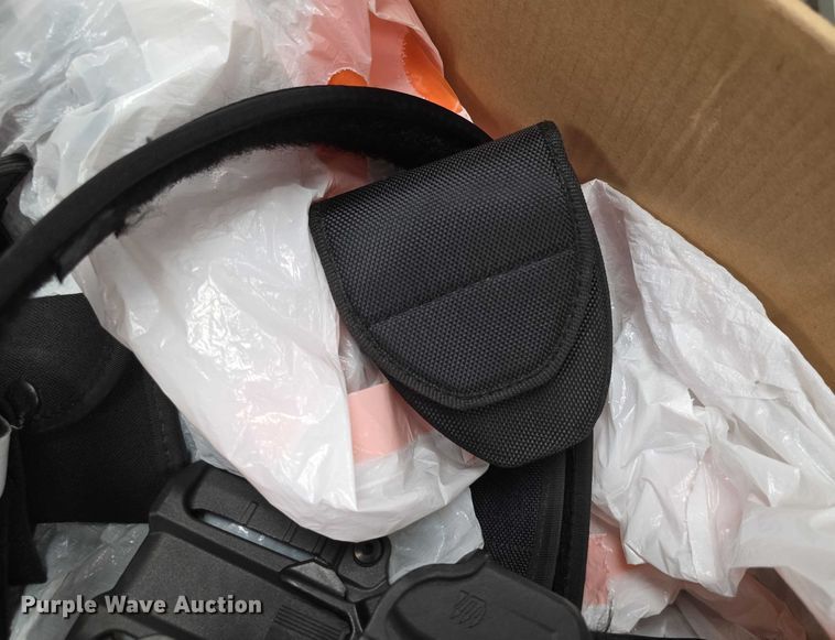 image for item EK5478 Police equipment