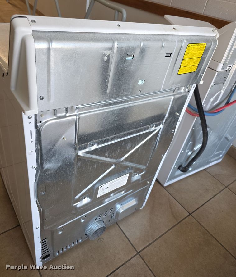 image for item EK5480 Washer and dryer