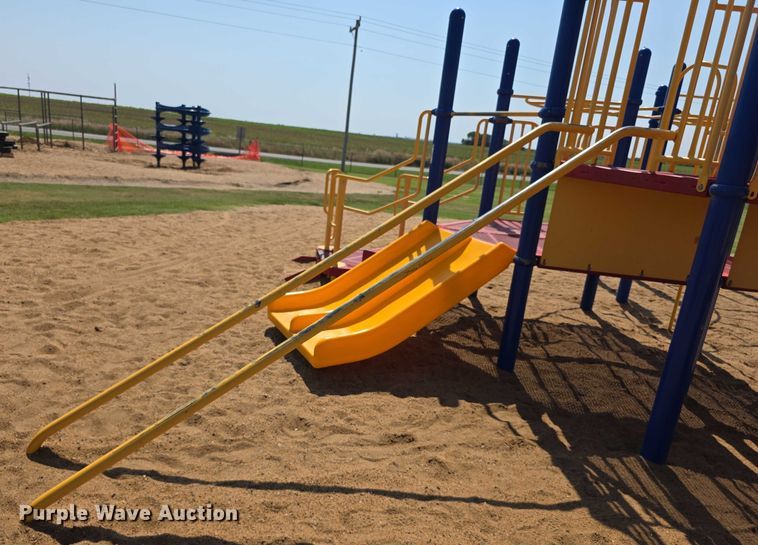 image for item EK5482 Playground Equipment