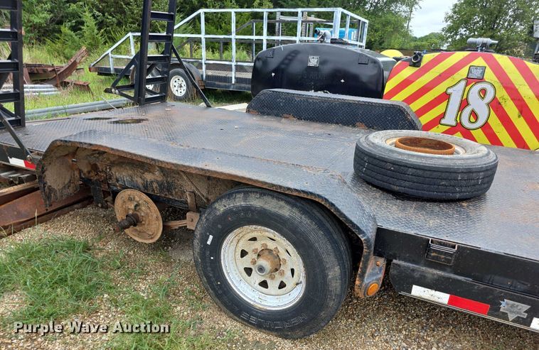 image for item EK5485 2016 PJ CC162 equipment trailer