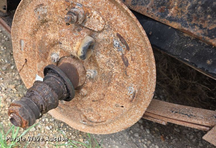 image for item EK5485 2016 PJ CC162 equipment trailer