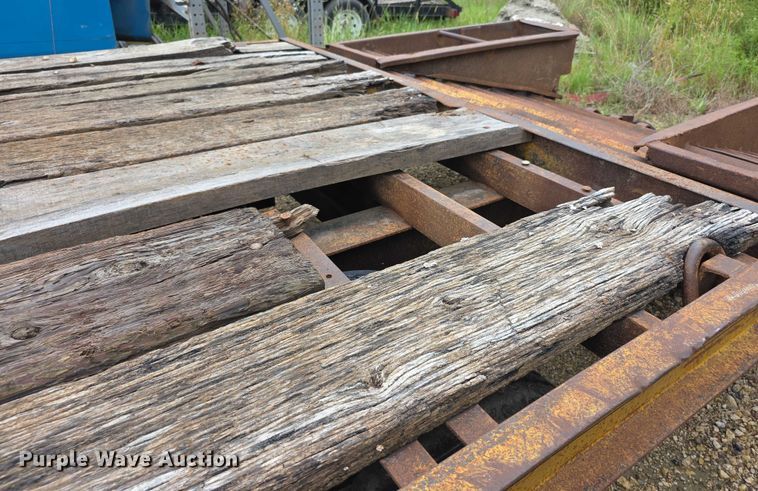 image for item EK5489 1992 Contrail C24 equipment trailer