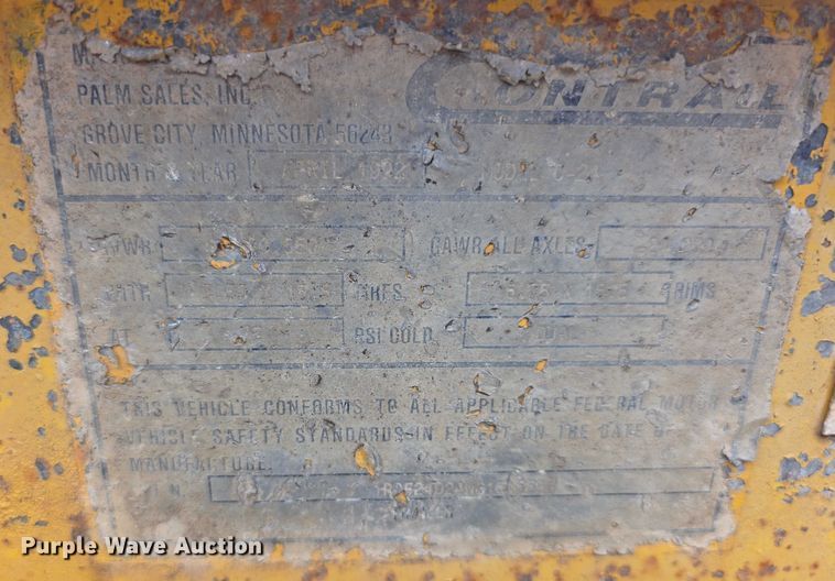 image for item EK5489 1992 Contrail C24 equipment trailer