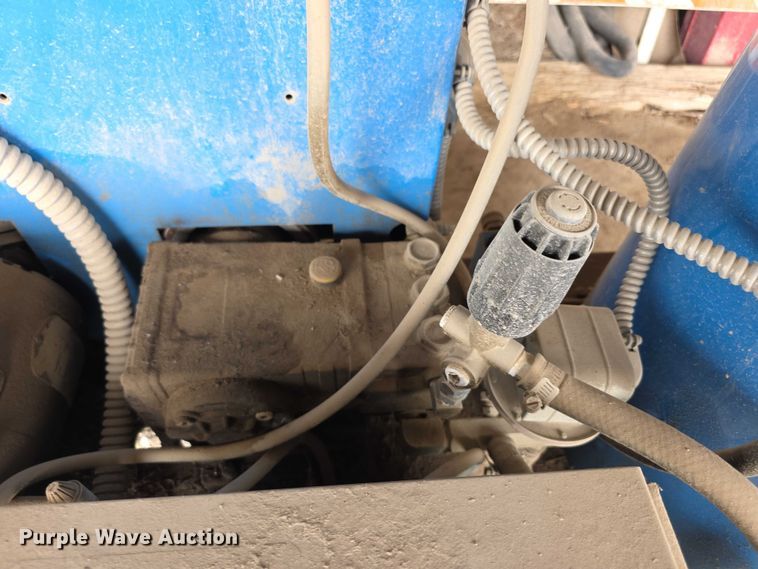 image for item EK5502 Delco Avenger 2000-4 NG pressure washer