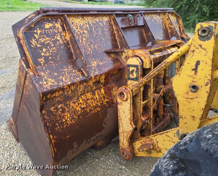 image for item EK5504 1979 Caterpillar 930 wheel loader