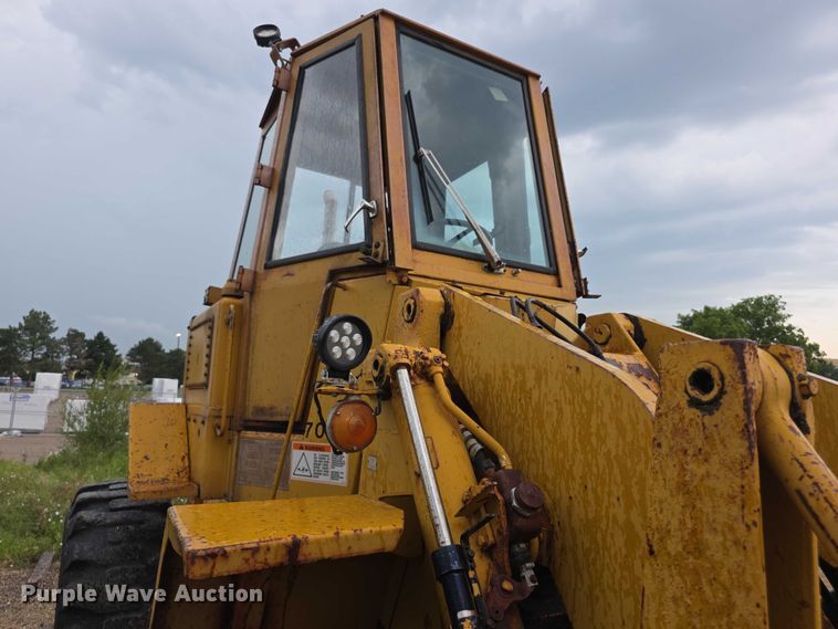 image for item EK5504 1979 Caterpillar 930 wheel loader