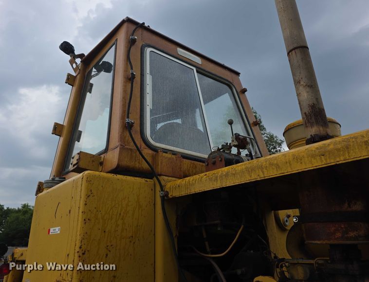 image for item EK5504 1979 Caterpillar 930 wheel loader