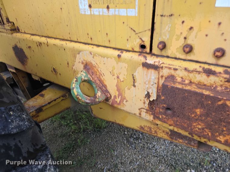 image for item EK5504 1979 Caterpillar 930 wheel loader