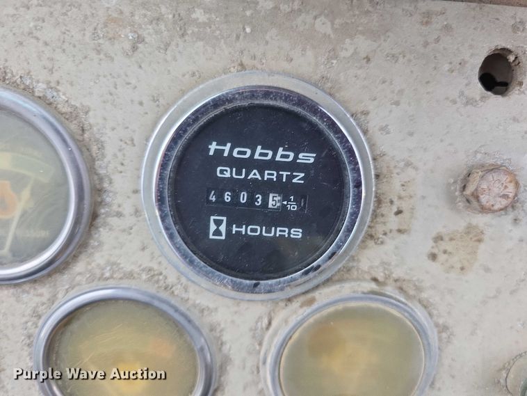 image for item EK5504 1979 Caterpillar 930 wheel loader