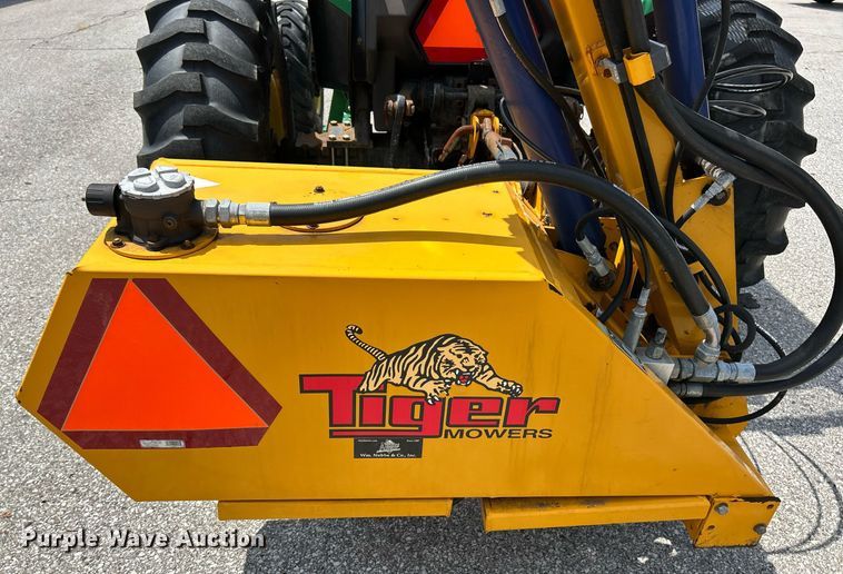 image for item EK8356 1997 John Deere 5300 MFWD tractor