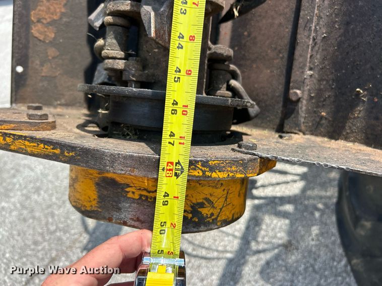 image for item EK8356 1997 John Deere 5300 MFWD tractor