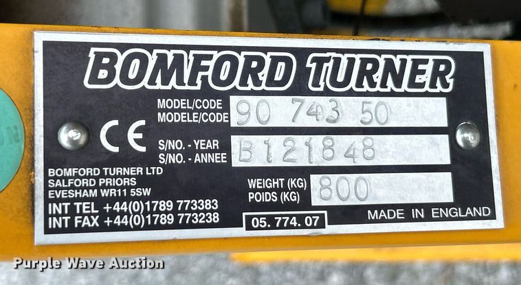 image for item EK8356 1997 John Deere 5300 MFWD tractor