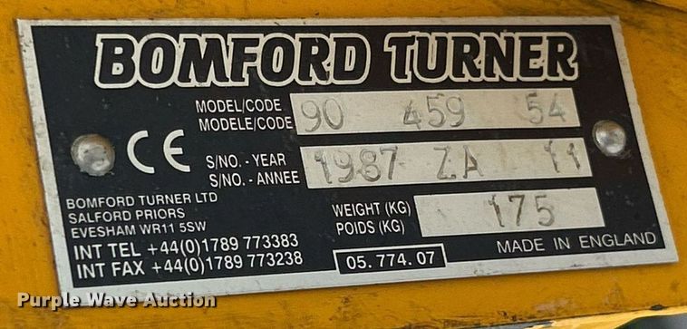 image for item EK8356 1997 John Deere 5300 MFWD tractor