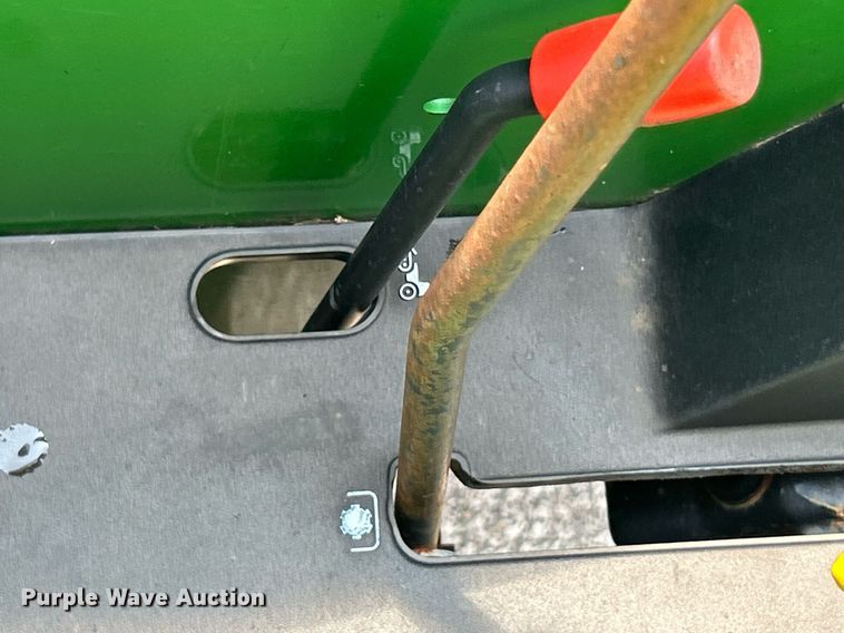 image for item EK8356 1997 John Deere 5300 MFWD tractor