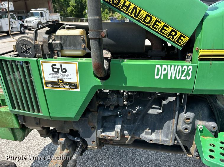 image for item EK8356 1997 John Deere 5300 MFWD tractor