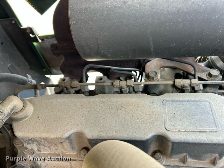 image for item EK8356 1997 John Deere 5300 MFWD tractor