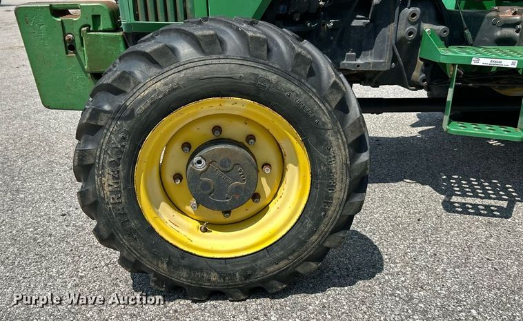 image for item EK8356 1997 John Deere 5300 MFWD tractor