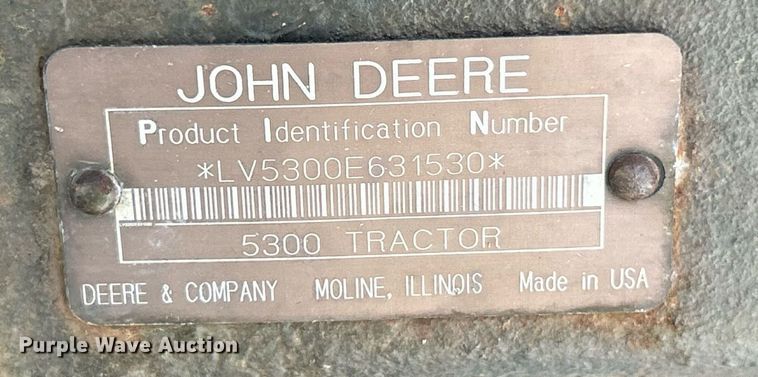 image for item EK8356 1997 John Deere 5300 MFWD tractor