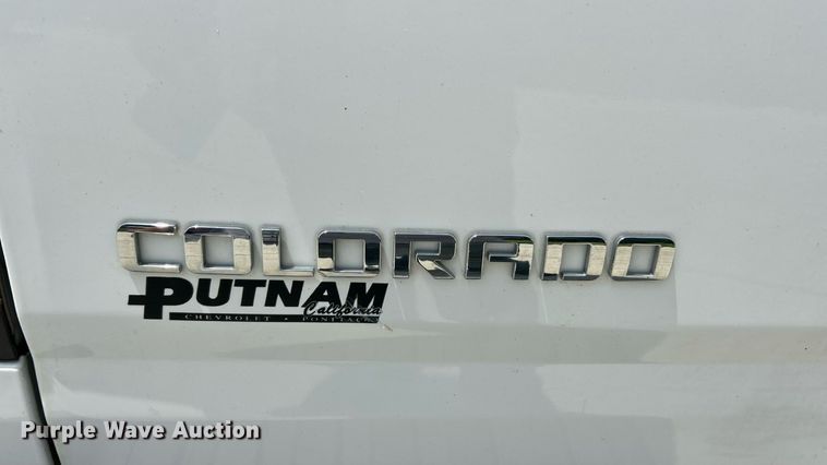 image for item EK8394 2016 Chevrolet Colorado Ext. Cab pickup truck