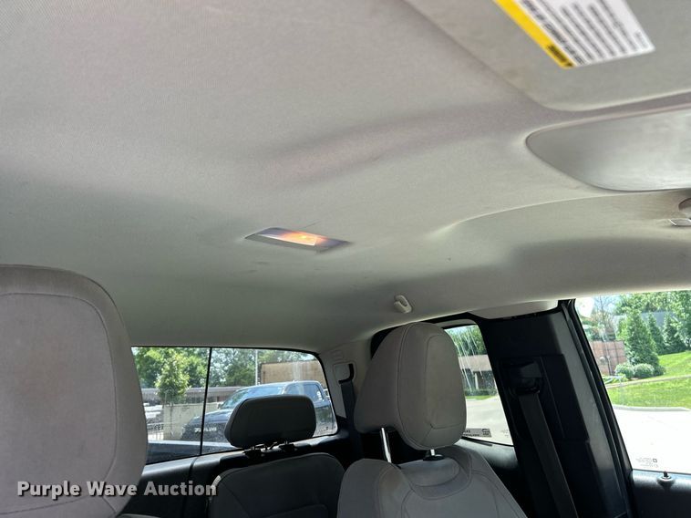 image for item EK8394 2016 Chevrolet Colorado Ext. Cab pickup truck