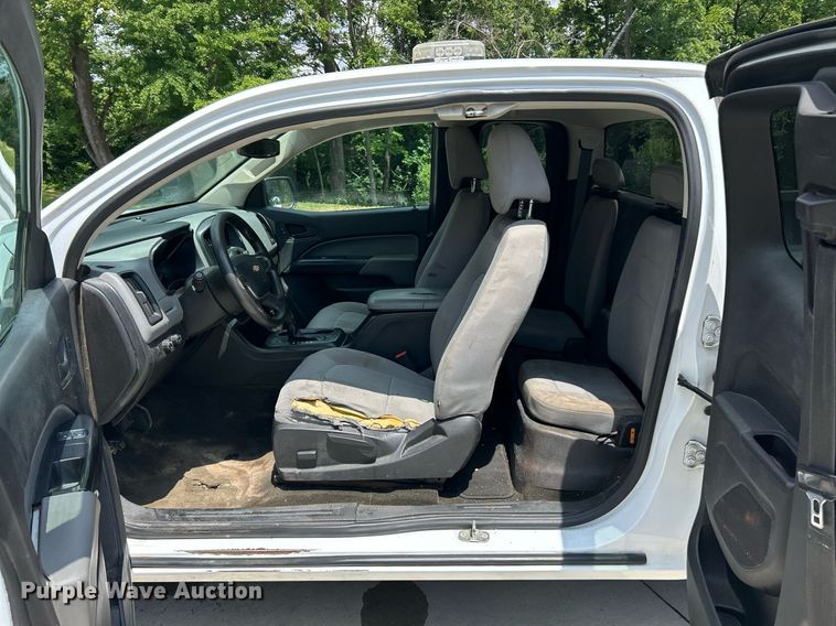 image for item EK8394 2016 Chevrolet Colorado Ext. Cab pickup truck