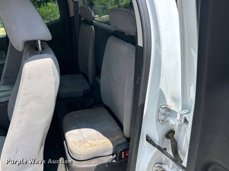 image for item EK8394 2016 Chevrolet Colorado Ext. Cab pickup truck