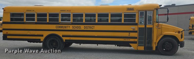 image for item EM2155 2004 Freightliner 101PS school bus