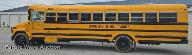 image for item EM2155 2004 Freightliner 101PS school bus